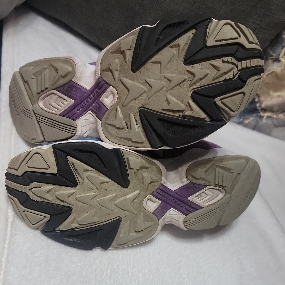Adidas Size 8 Man  Navy and Violet Sneakers Unesex - Picture 8 of 14